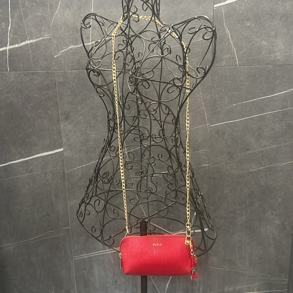 Furla Leather Clutch EUC with Crossbody Chain & Charm added - Picture 2 of 16